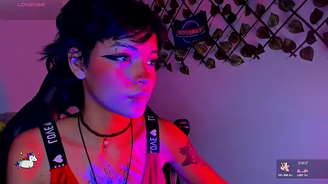 Anny Kiitty online show from June 18, 6:36 am