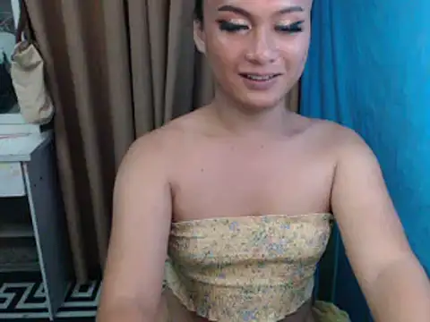 Miss Adalia Rose online show from April 14, 10:31 am