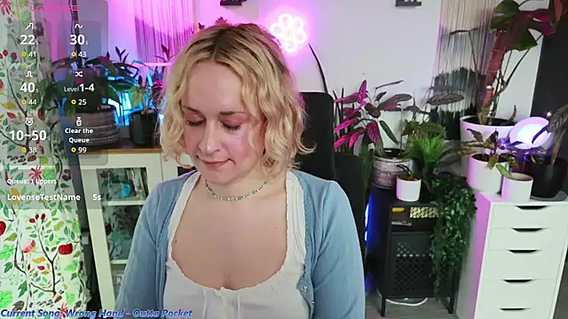 xzoeyryanx online show from February 20, 6:32 pm