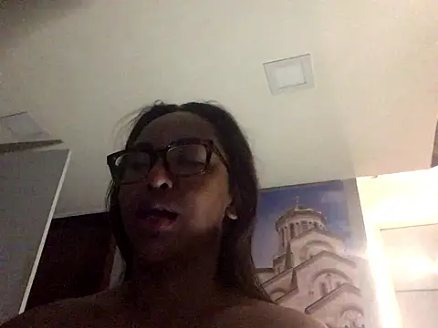 maelparin online show from January 14, 5:16 am