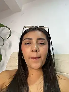 Sammyy torres online show from March 7, 5:13 am