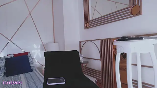 MafeArias23 online show from December 13, 8:26 pm