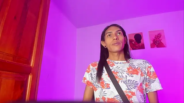 ValeryTs1 online show from June 18, 6:12 pm