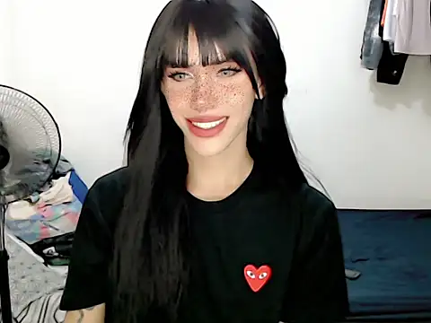 superhotbabe online show from November 25, 3:36 pm