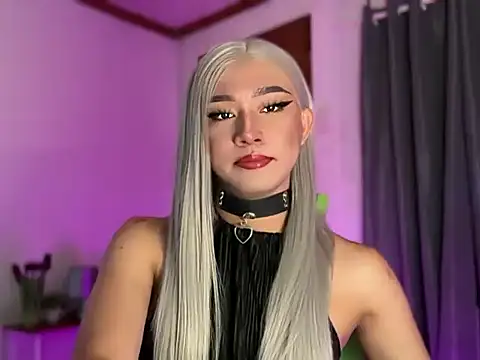  CandyTwink  online show from June 8, 5:23 pm