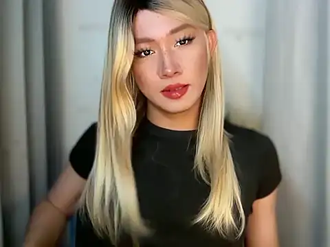  CandyTwink  online show from July 20, 9:34 am