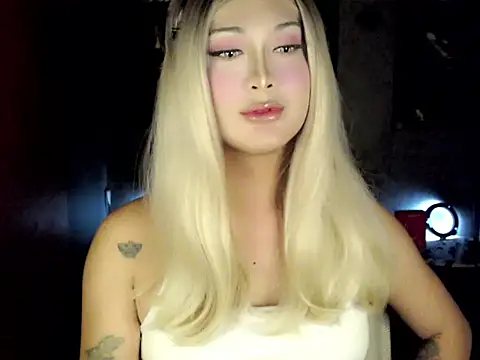 urfuckingdoll69 online show from July 30, 8:57 am