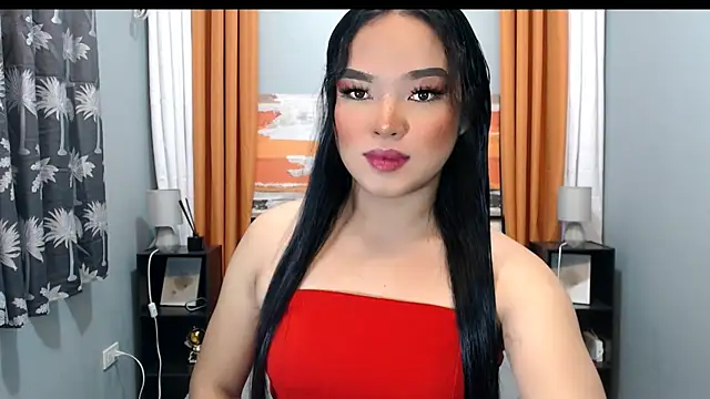 Fantacyloverr online show from February 5, 11:37 am