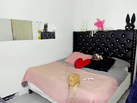 BlakeNoir  online show from March 23, 3:39 pm