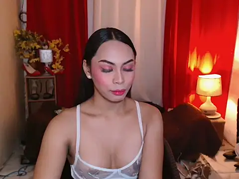 kylieEmparado online show from June 13, 10:37 am