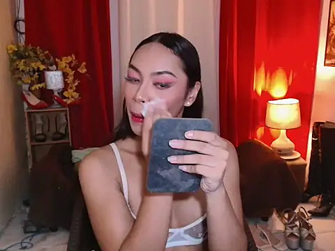 kylieEmparado online show from June 14, 2:24 am
