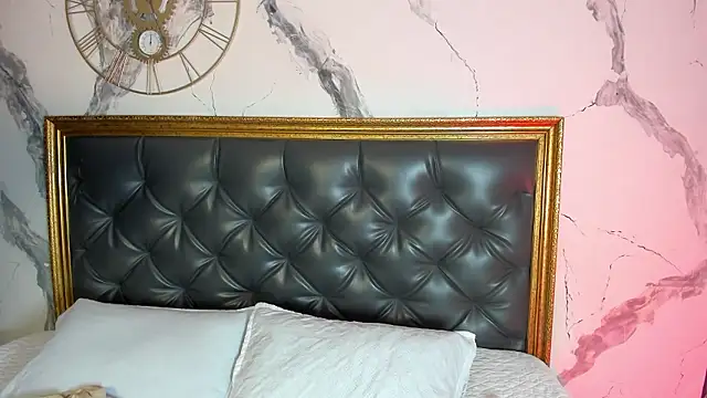 Jamess Carterr  online show from February 8, 4:29 am