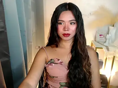 voganmarie online show from June 10, 12:43 am