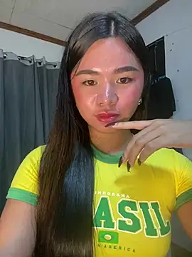 voganmarie online show from June 23, 2:25 pm