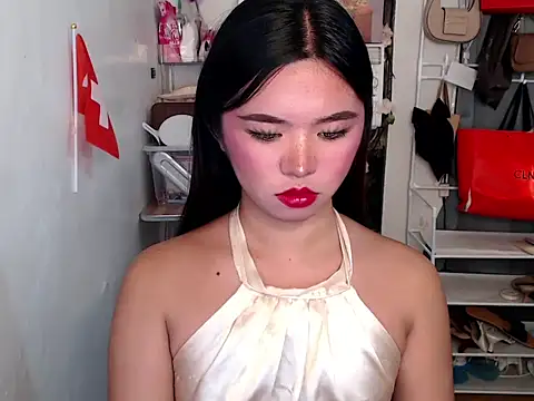 voganmarie online show from June 28, 1:48 pm