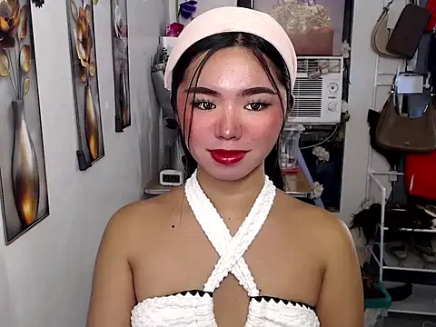 voganmarie online show from July 6, 7:48 am