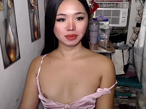 voganmarie online show from July 26, 3:19 pm