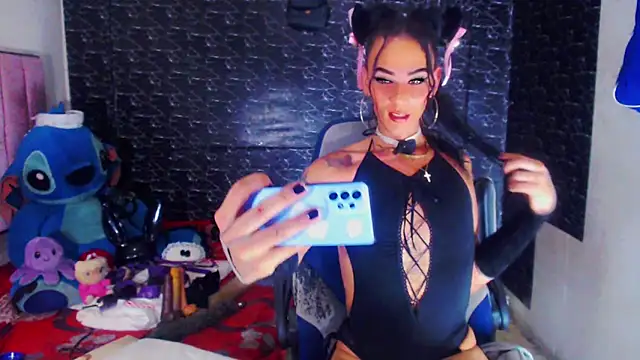 michaeldissts online show from April 11, 7:36 am