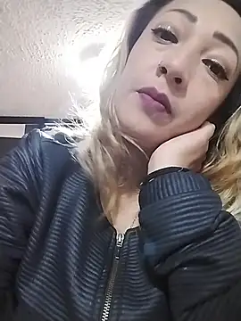 DanaMontana online show from June 30, 2:39 pm