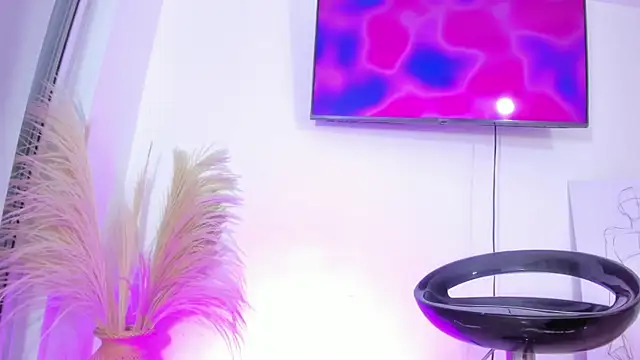 Camila saaenz online show from March 29, 6:14 am