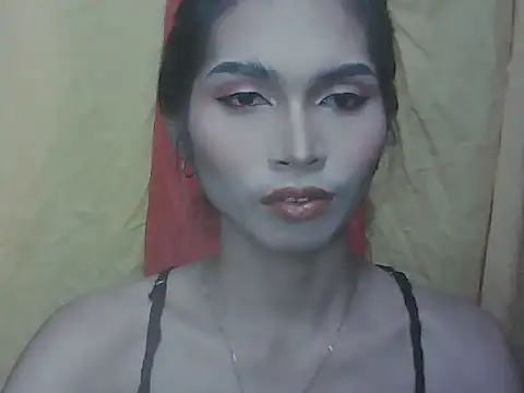 SkinnyBigMonsterCock online show from December 20, 11:49 am