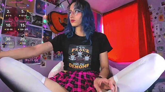 Elis-Darling online show from July 22, 8:13 pm
