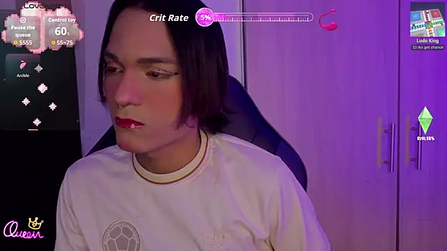 tiffanyy 777 online show from July 4, 3:45 am