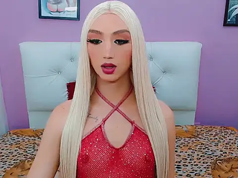 shantal gil online show from June 10, 4:34 am