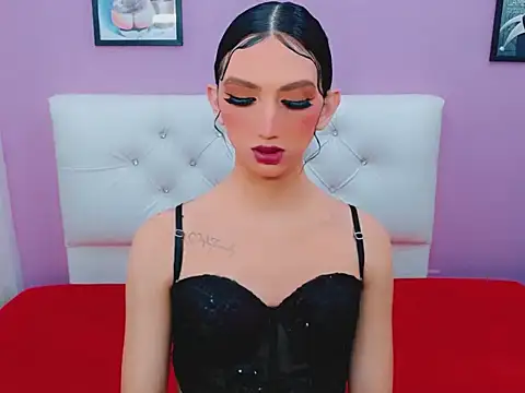 shantal gil online show from June 24, 3:48 am