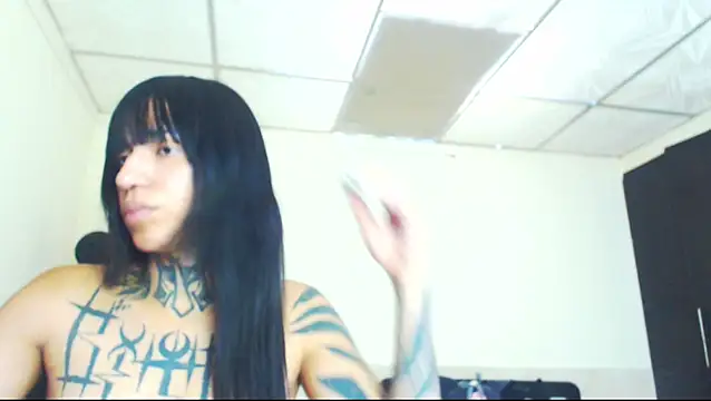 jazmin wolf online show from June 11, 5:00 pm