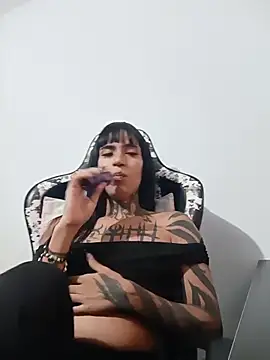 jazmin wolf online show from June 24, 12:52 am