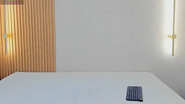 ciara brownn online show from February 5, 12:21 pm