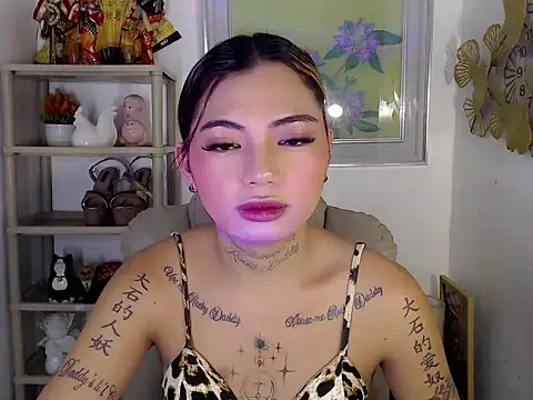 slutty keysha online show from August 2, 10:26 am
