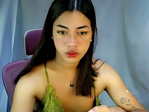 Margalona  online show from June 13, 1:27 am