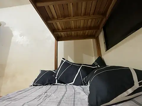 Mira Janee online show from February 20, 2:52 pm