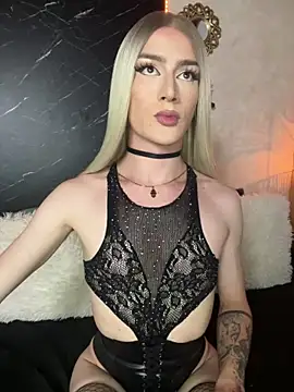 Alana Stone online show from June 10, 8:08 pm