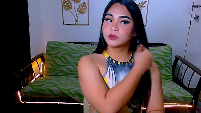 LovelyCock4Play online show from May 3, 11:59 am