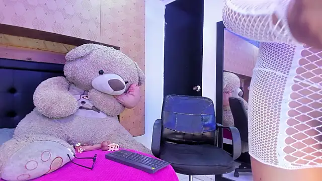 Samantha Blaze1 online show from March 15, 11:57 am