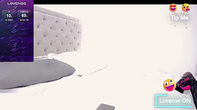 sharol ferrer 23 online show from March 22, 11:20 pm