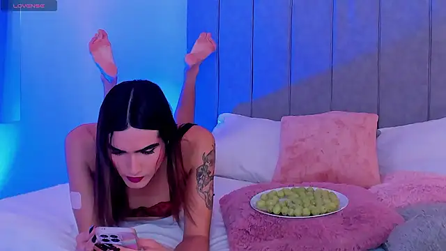 PAMELA BRANZ online show from February 21, 1:03 pm