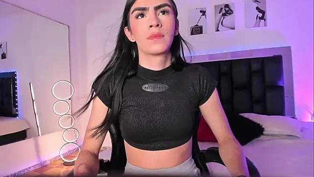 Isabella Moon9 online show from July 30, 11:42 am