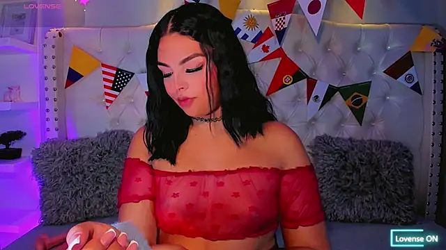 Maia Hotts online show from June 20, 8:12 pm