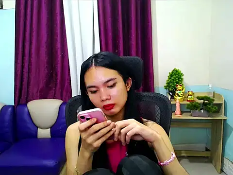 devine goddess online show from April 4, 10:13 am