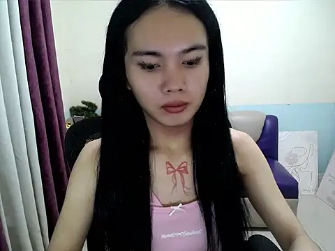 devine goddess online show from June 17, 11:11 am