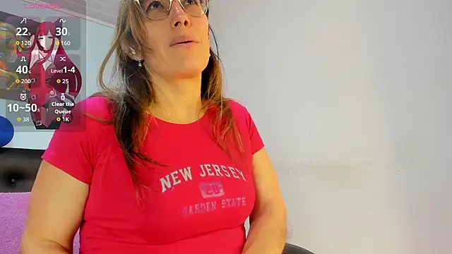 kaylaMinov  online show from July 22, 6:34 pm