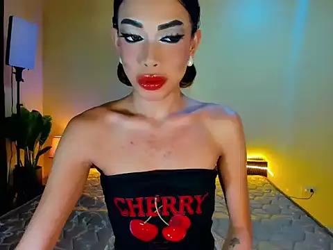 tiffanymers online show from February 20, 8:38 am