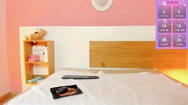 ValeryBellotti online show from April 17, 11:24 am