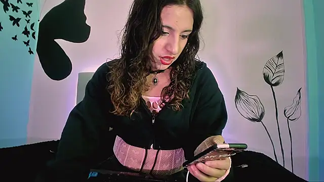 MEW ALIX online show from July 18, 3:08 pm