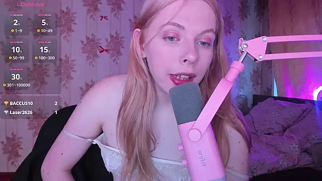 Cutie Bambi online show from June 20, 12:30 pm