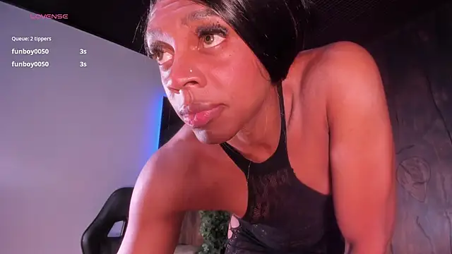 Shayna lee online show from February 13, 10:50 pm